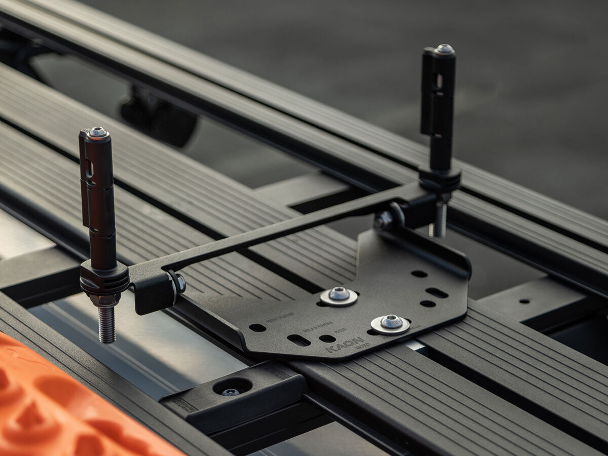 KAON KS0329 Folding Maxtrax Mounts 30mm high [Type Rhino & Yakima Platforms] [Option No Pins]