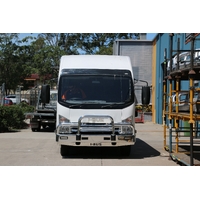 ECB Silver Hammertone Deluxe 3 BullBar to suit I Bus NQR 87/190 2015 - Onwards
