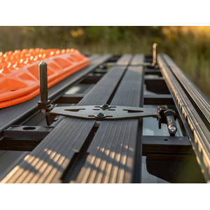 Kaon Stealth Flush Folding Maxtrax &amp; TRED Mounts to suit Platform Racks