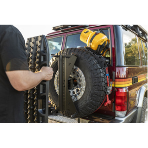 Kaon Out-Back Maxtrax LITE Mount [Maxtrax Mount Only]