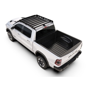 RAM 1500 5th Gen Crew Cab (2019-Current) Slimsport Roof Rack w/40in Lightbar Kit by Front Runner - KSDR003L