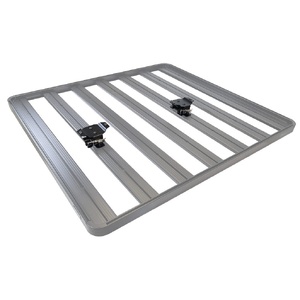 Quick Release Shower Mount by Front Runner - RRAC339