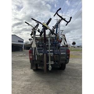 Single Trail SL100 Vertical 5 Bike Carrier (Zinc Finish)