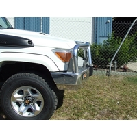 ECB Silver Hammertone BullBar to suit Toyota LandCruiser 79 Series Non Air Bag 03/07 - 08/09