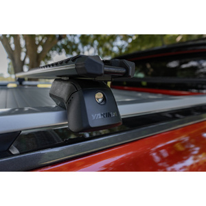 Yakima Black 2 Bar TrimHD Thru Bar Rail Mount Crossbar Kit for Nissan Navara NP300 (D23) Dual Cab 4dr Ute (06/2015 - On)