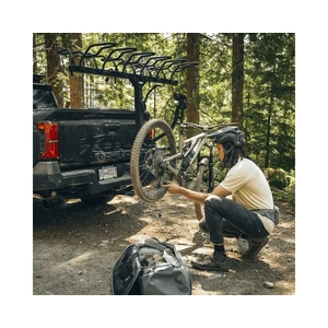 Thule ReVert Bike Repair Holder