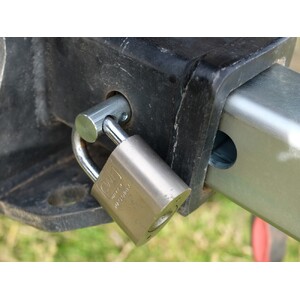 Gripsport Bike Rack Hitch Stabiliser (Anti Rattle/Anti Theft Device)