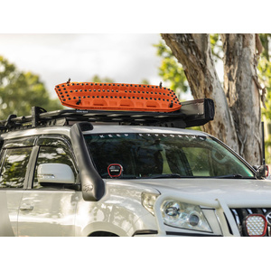 Kaon Angled Wind Deflector Maxtrax &amp; TRED Mounts to suit Rhino-Rack Pioneer Platform [4 Slat Rack] 