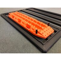 Kaon Flush Flat Maxtrax Mounts to suit Rola &amp; Yakima Platform Racks [With MKII Maxtrax Pins]