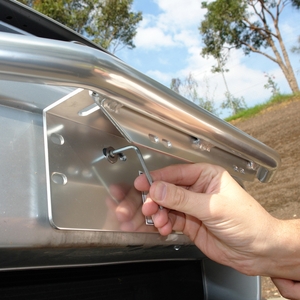 Bushranger Night Hawk X-Bar Number Plate Mounting Bracket (Chrome)