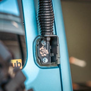 Pirate Camp Co. Rear Door Hinge Aerial Mount to suit Suzuki Jimny JB64/JB74