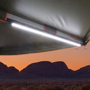 Hardkorr Tri-Colour LED Light Bar with Diffuser (100cm)
