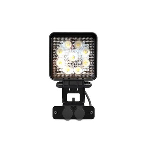 4in/100mm LED Flood Light w/ Bracket by Front Runner - RRAC059
