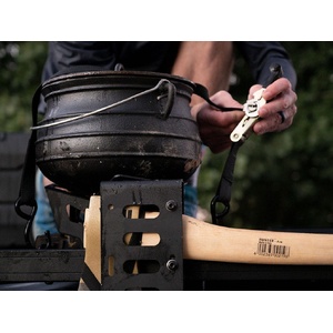Potjie Pot/Dutch Oven AND Carrier by Front Runner - RRAC081