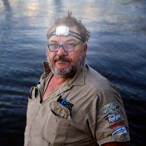 HARDKORR LED HEAD TORCH (335 Lumen)