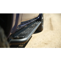 Kingsley Rogue Side Step to suit Toyota Hilux MK8 Dual Cab 10/05 - onwards