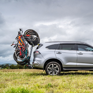 Single Trail Super-EFS Vertical Swing-Away 6 Bike Carrier - Passenger Side (Powercoated Finish)