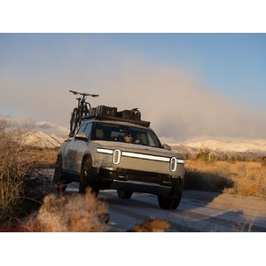 Rivian R1T (2022-Current) Slimline II Roof Rack Kit by Front Runner - KRRR012T