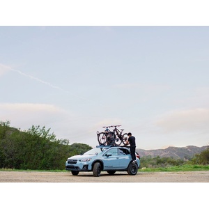 Subaru XV Crosstrek 2nd Gen (GT) (2017-2023) Slimsport Roof Rack Kit by Front Runner - KSSX003T