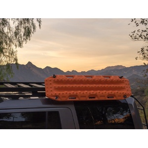 MAXTRAX MKII / Orange by Front Runner - REQU119