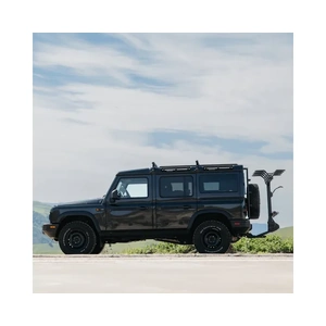 Thule ReVert  4-bike Vertical Hitch Bike Rack