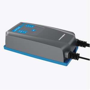 HARDKORR 15A 9-STAGE AC BATTERY CHARGER (240V)