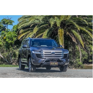 ECB Black Ripple Nudge Bar to suit Toyota LandCruiser 300 Series 07/21 - Onwards