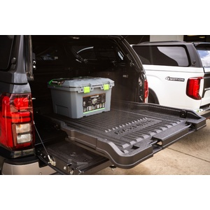 Maxliner MaxSliding Universal Tub Tray (Extended)