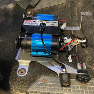 Scrub King Onboard Air Compressor Mount (Under Seat) With Outlet/Switch Kit to suit Nissan Patrol GQ 1988 - 1997 