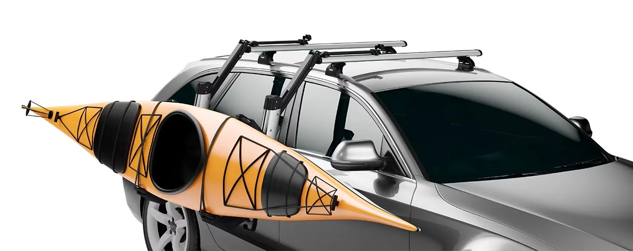 THULE's Hullavator Pro: The Ultimate Kayak Companion image