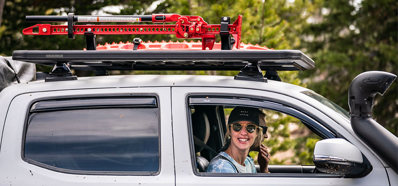 How to Choose the Right Roof Rack: Price, Weight Loading, Vehicle Types and More image